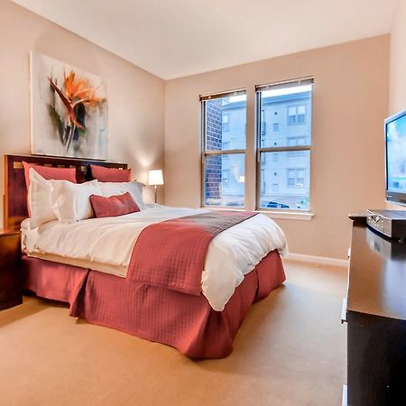 Bluebird Suites In Downtown Providence Exterior foto